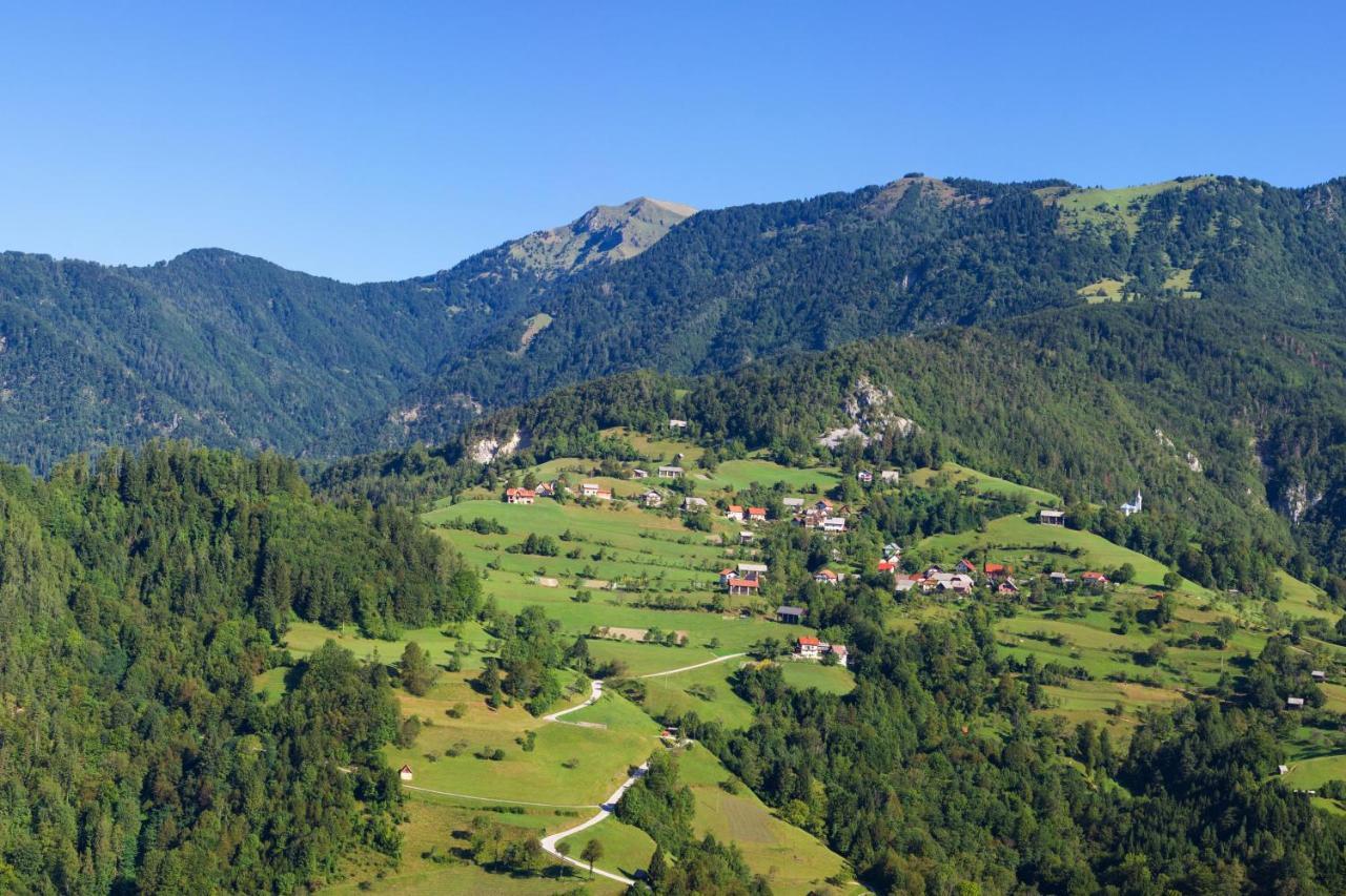 Apartma Na Ravnicah Церкно Экстерьер фото
